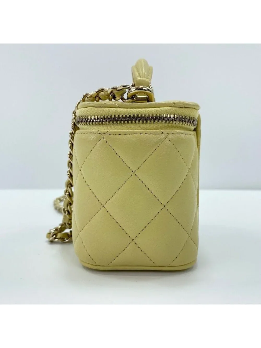 Chanel Shoulder Bag Quilted